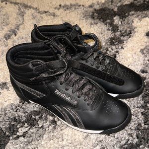 Black fashion Reeboks